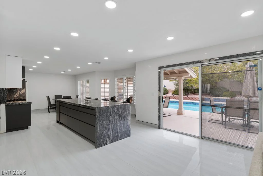 9404 Low Tide, Las Vegas, NV 89117