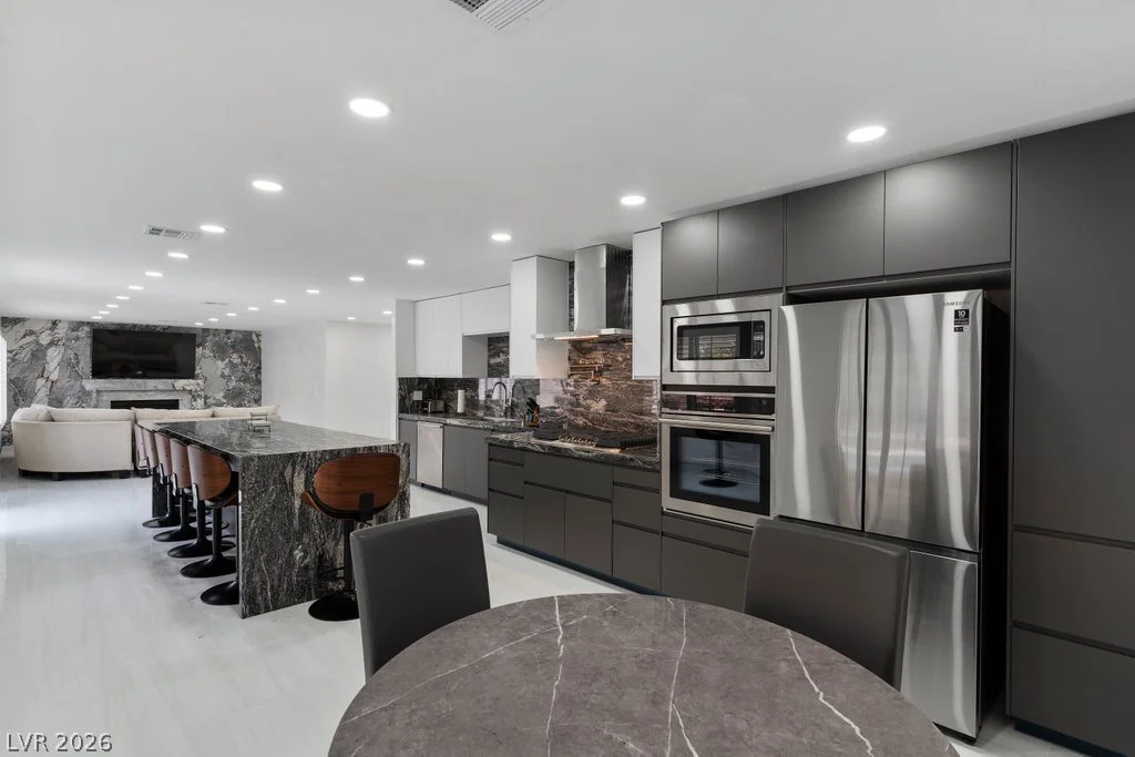 9404 Low Tide, Las Vegas, NV 89117
