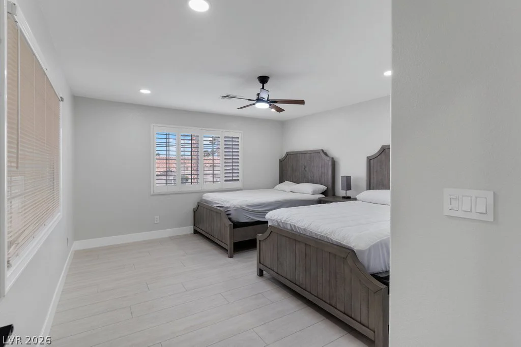 9404 Low Tide, Las Vegas, NV 89117