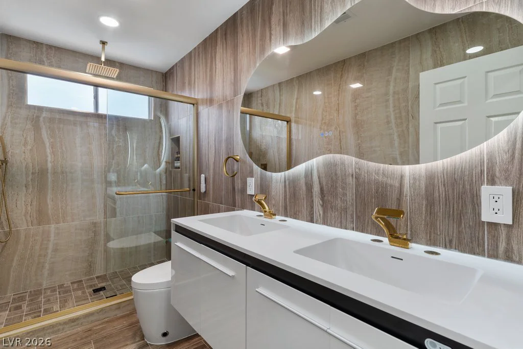 9404 Low Tide, Las Vegas, NV 89117