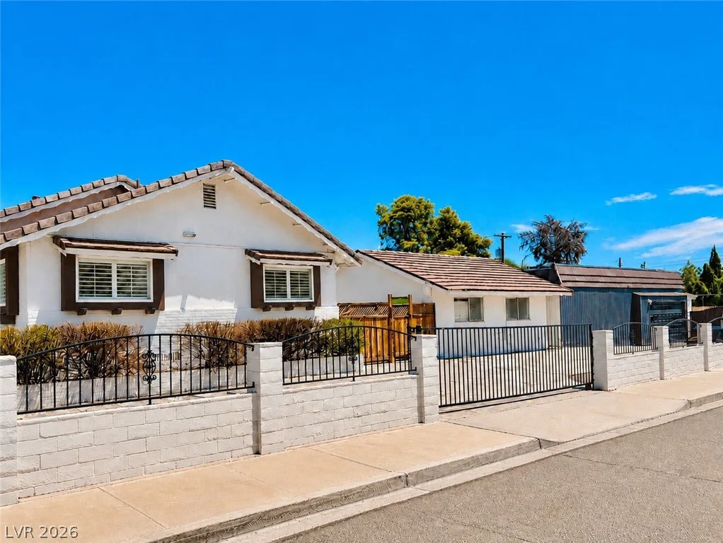 845 Kenny, Las Vegas, NV 89107