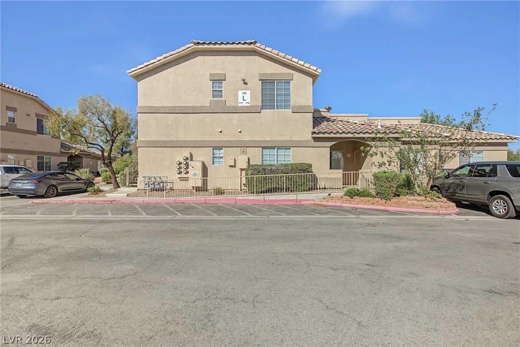 1401 Michael, Las Vegas, NV 89108