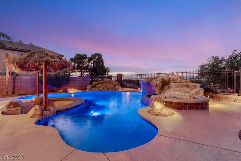 1372 Enchanted River, Henderson, NV 89012