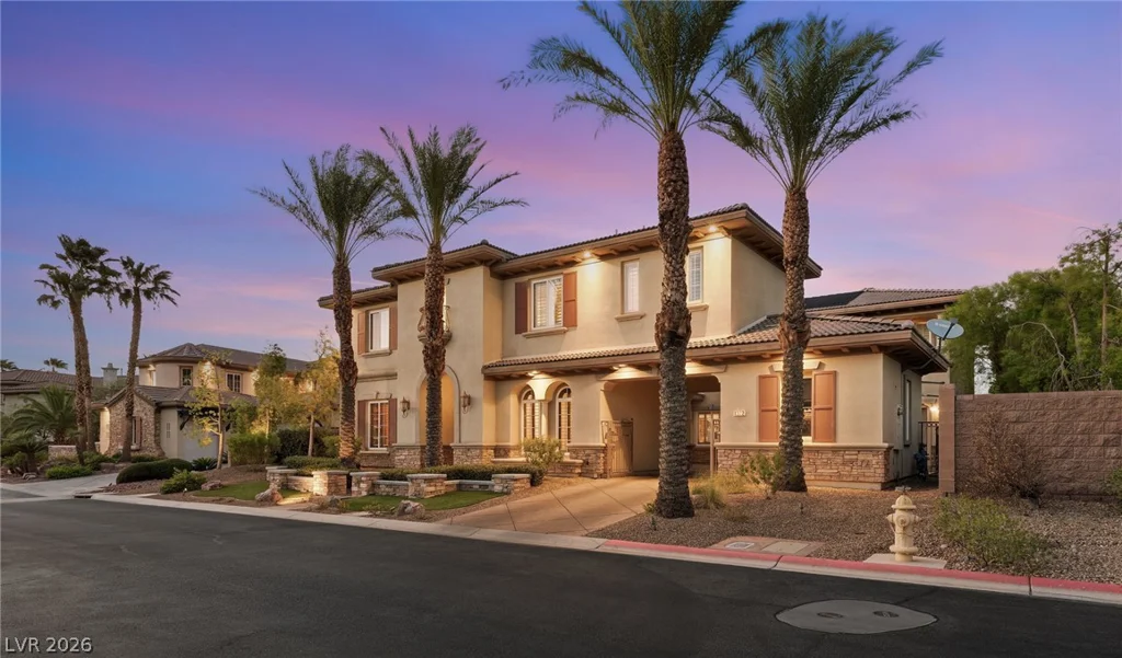 1372 Enchanted River, Henderson, NV 89012
