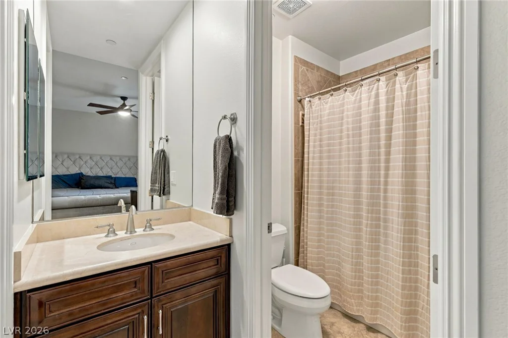 1372 Enchanted River, Henderson, NV 89012