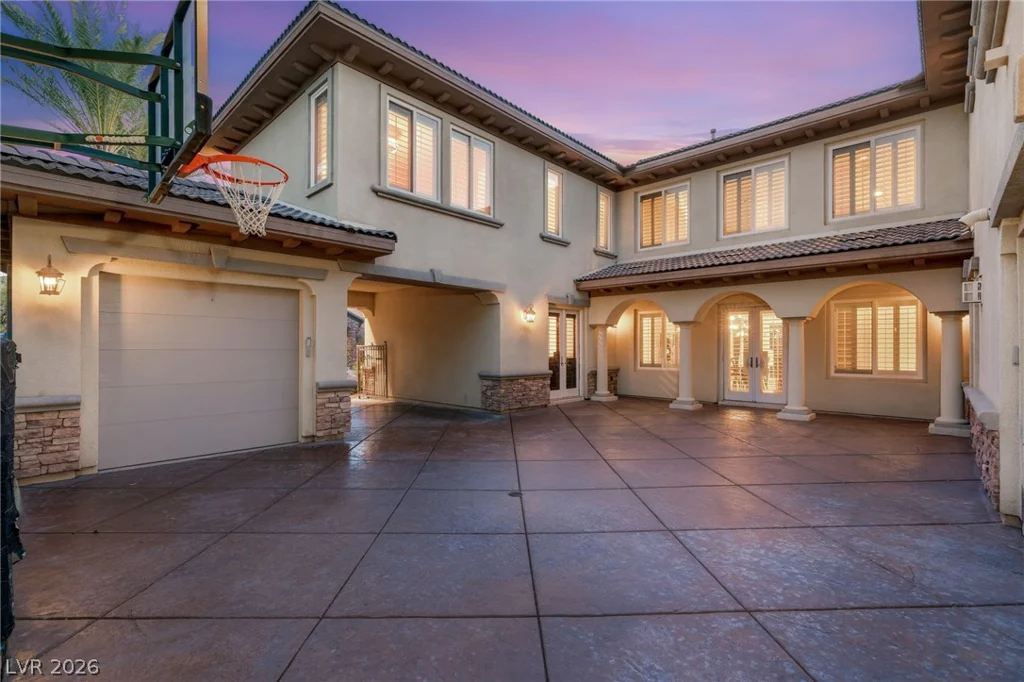 1372 Enchanted River, Henderson, NV 89012