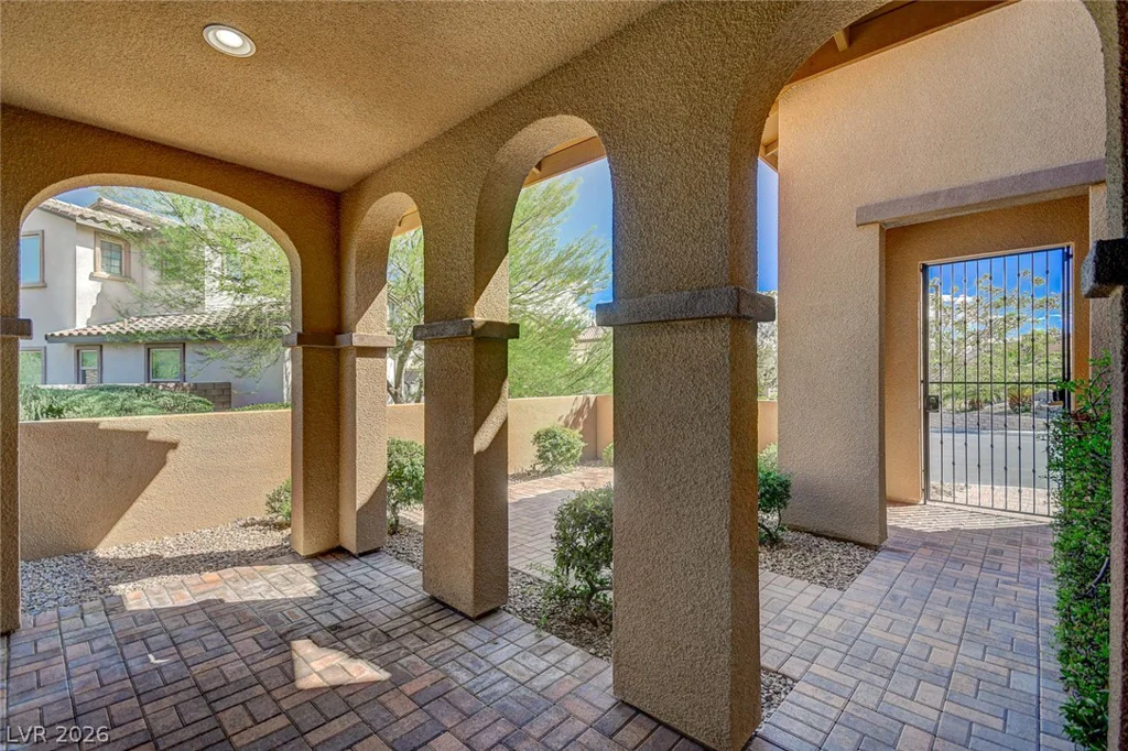 12220 Monument Hill, Las Vegas, NV 89138