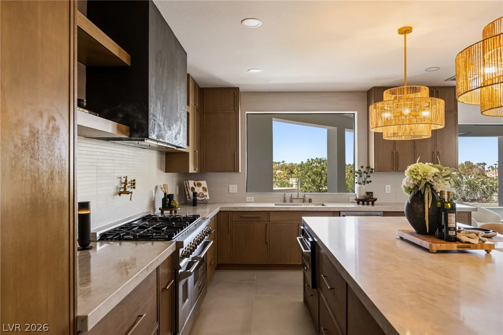 2019 Doral, Henderson, NV 89074