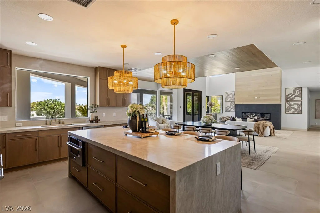 2019 Doral, Henderson, NV 89074