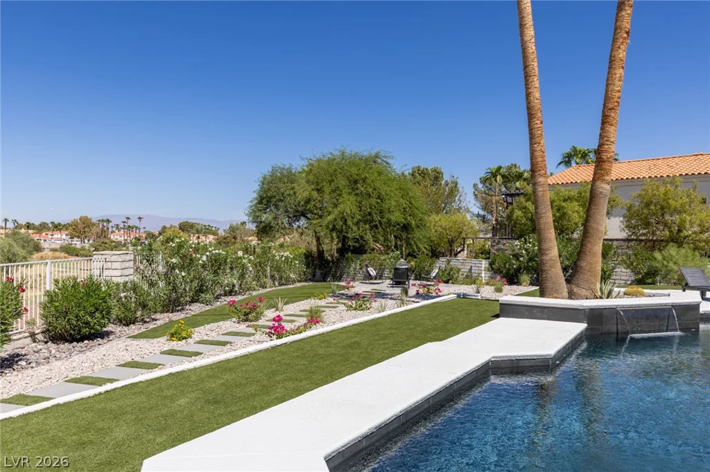 2019 Doral, Henderson, NV 89074