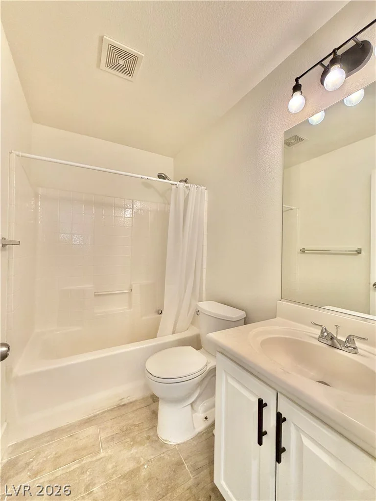 5863 Rose Tiara, Las Vegas, NV 89139