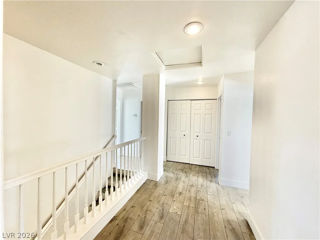 5863 Rose Tiara, Las Vegas, NV 89139
