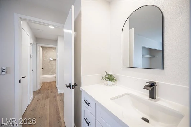 3720 Snorkel, Las Vegas, NV 89108