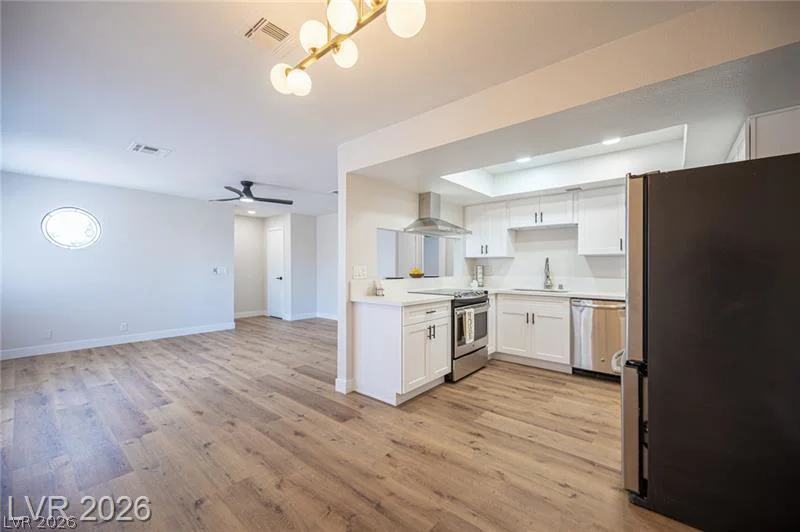 3720 Snorkel, Las Vegas, NV 89108