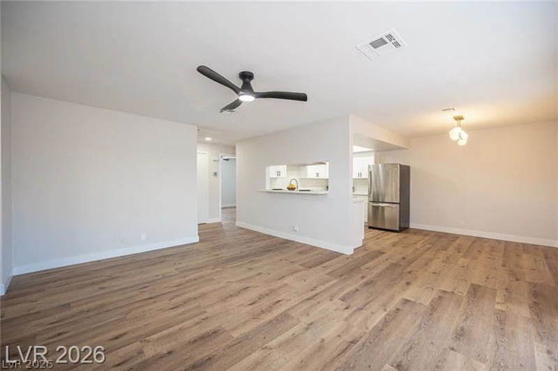 3720 Snorkel, Las Vegas, NV 89108