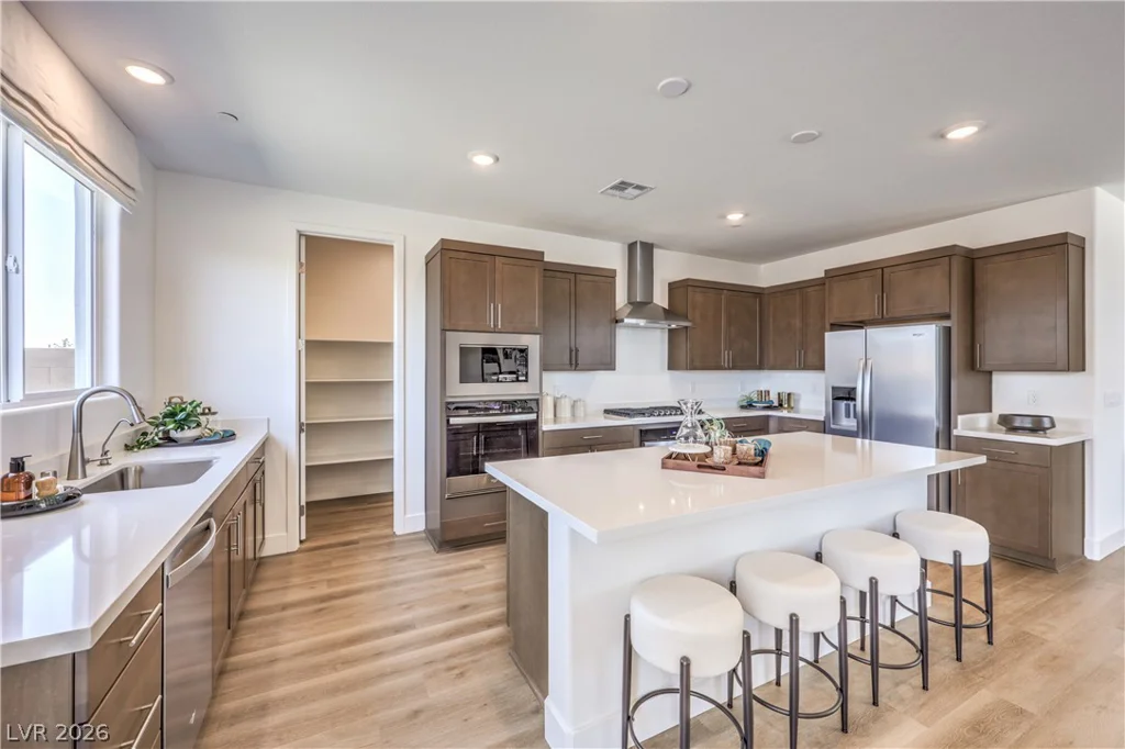 908 Kassie Lake, North Las Vegas, NV 89084