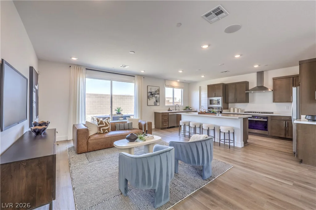908 Kassie Lake, North Las Vegas, NV 89084