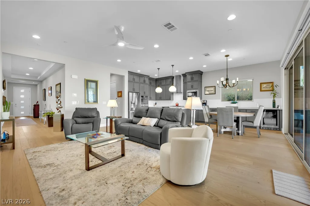 11724 Hatchling, Las Vegas, NV 89138