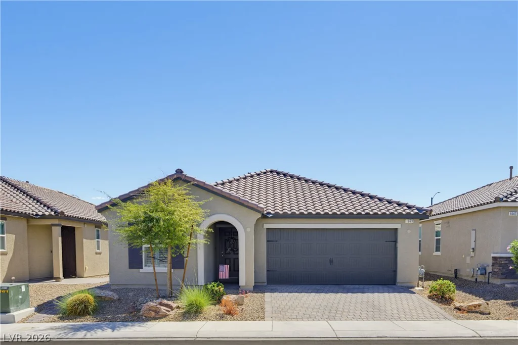 1639 Deep Valley, North Las Vegas, NV 89084