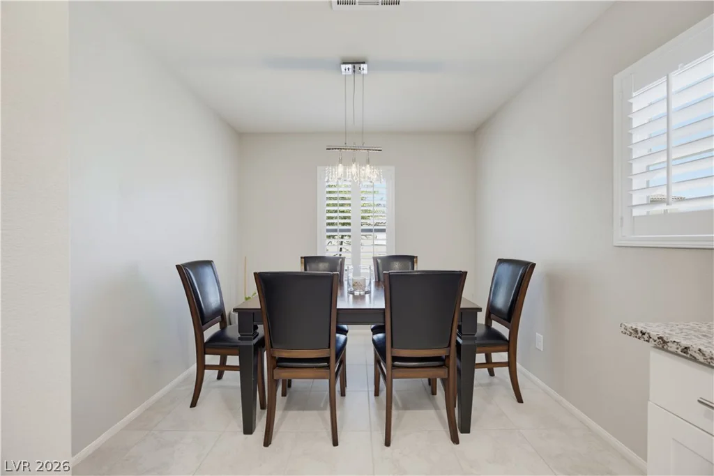 1639 Deep Valley, North Las Vegas, NV 89084