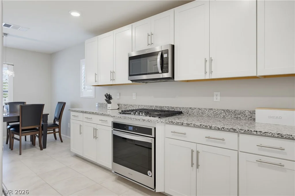 1639 Deep Valley, North Las Vegas, NV 89084