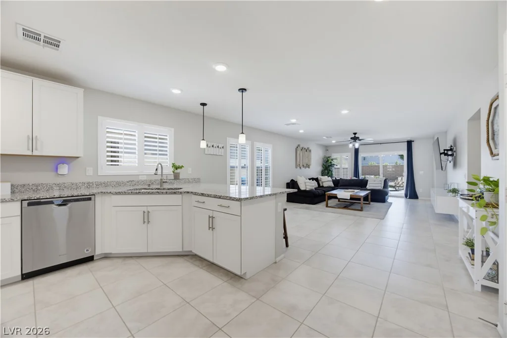 1639 Deep Valley, North Las Vegas, NV 89084