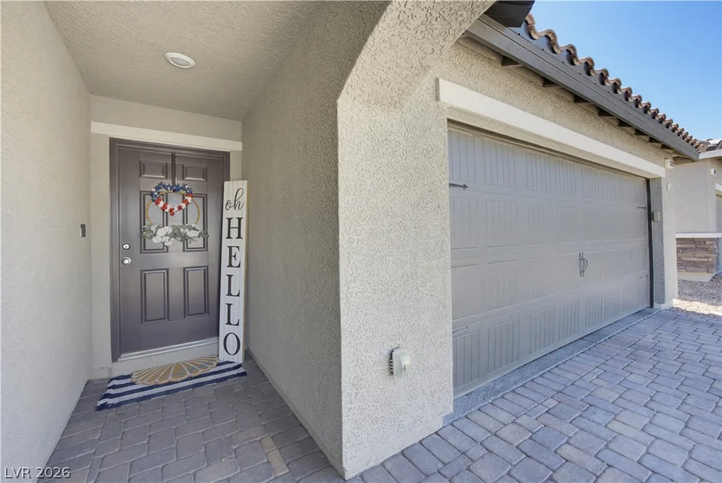 1639 Deep Valley, North Las Vegas, NV 89084