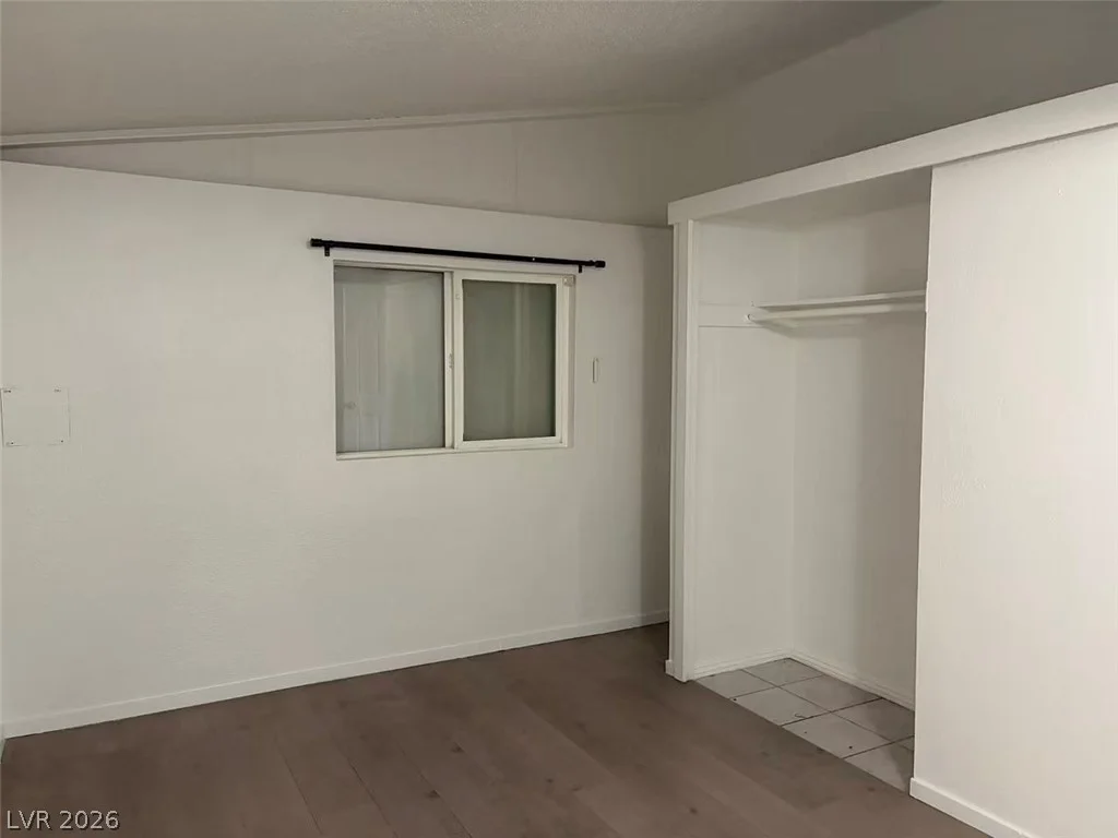 5701 Evergreen, Las Vegas, NV 89107