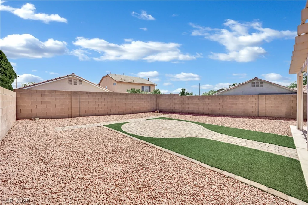 2676 Pine Run, Las Vegas, NV 89135
