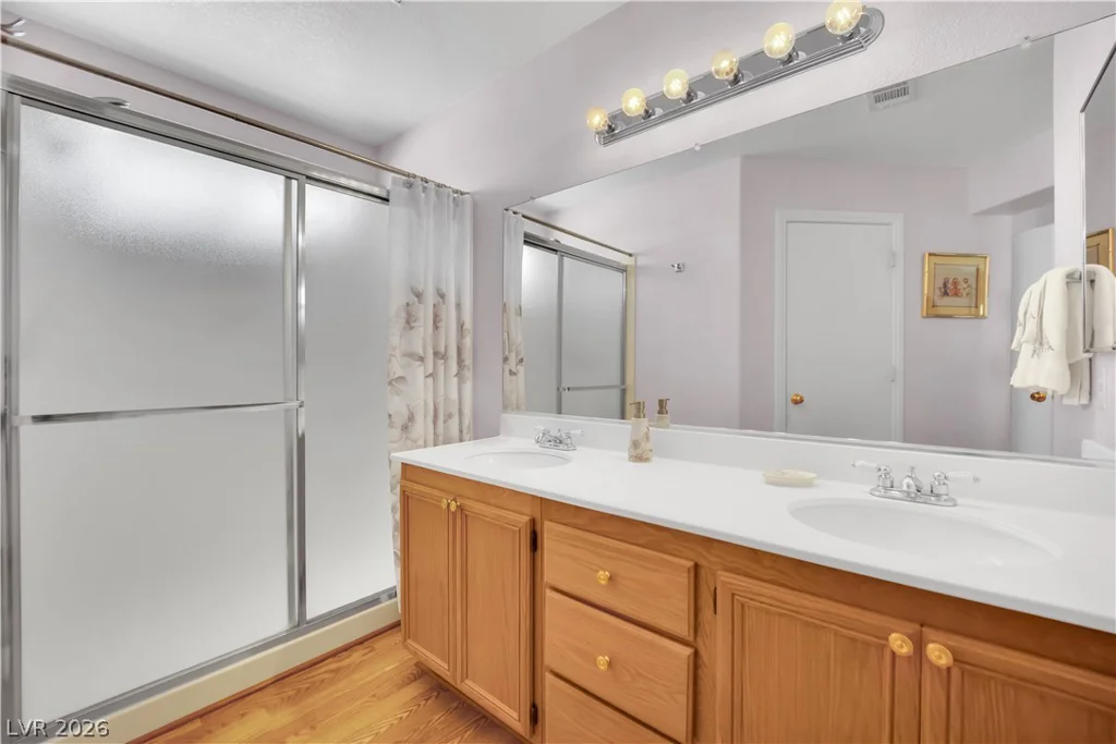 2676 Pine Run, Las Vegas, NV 89135