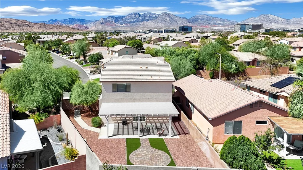2676 Pine Run, Las Vegas, NV 89135