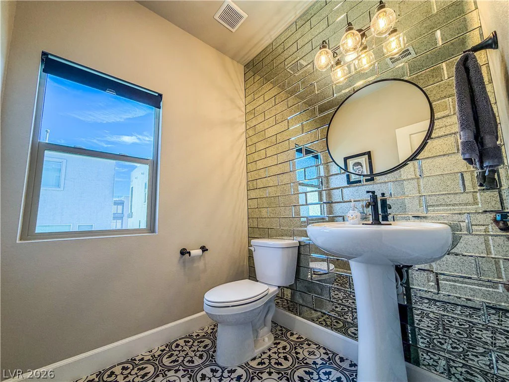 8160 Eaton Hill, Las Vegas, NV 89113