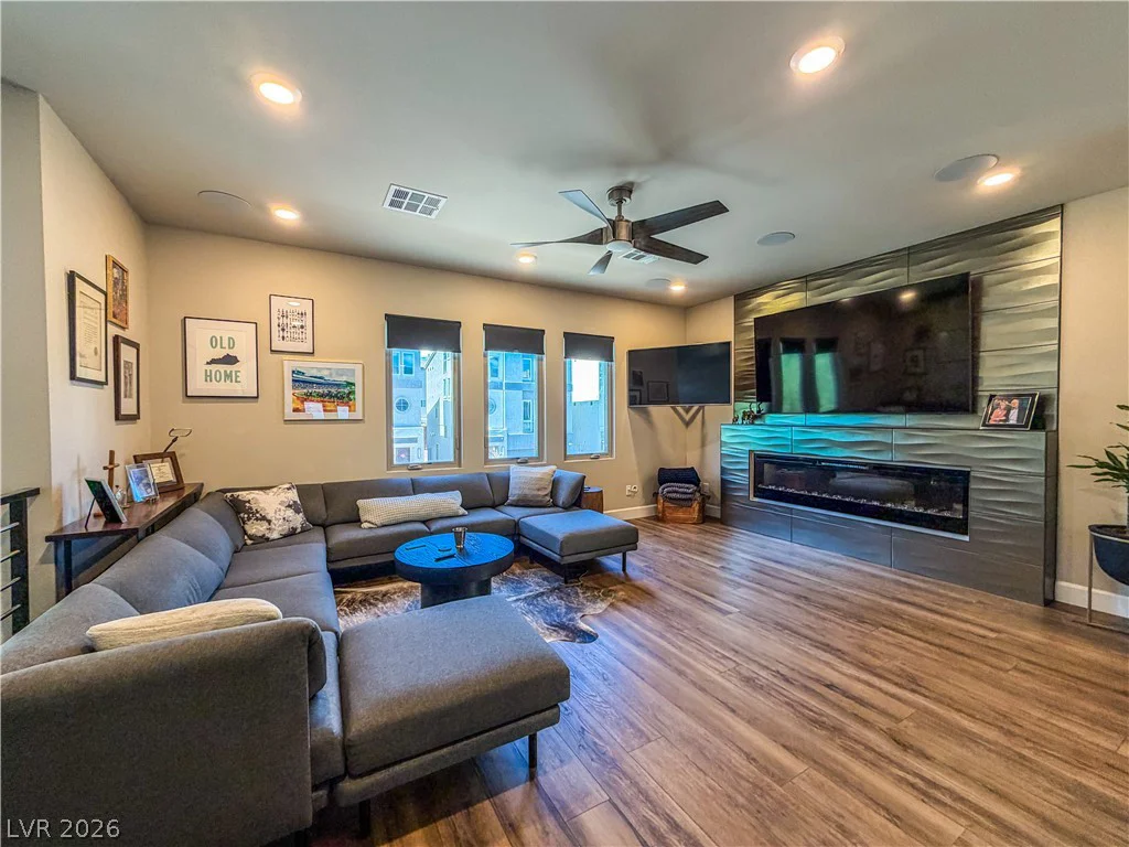 8160 Eaton Hill, Las Vegas, NV 89113