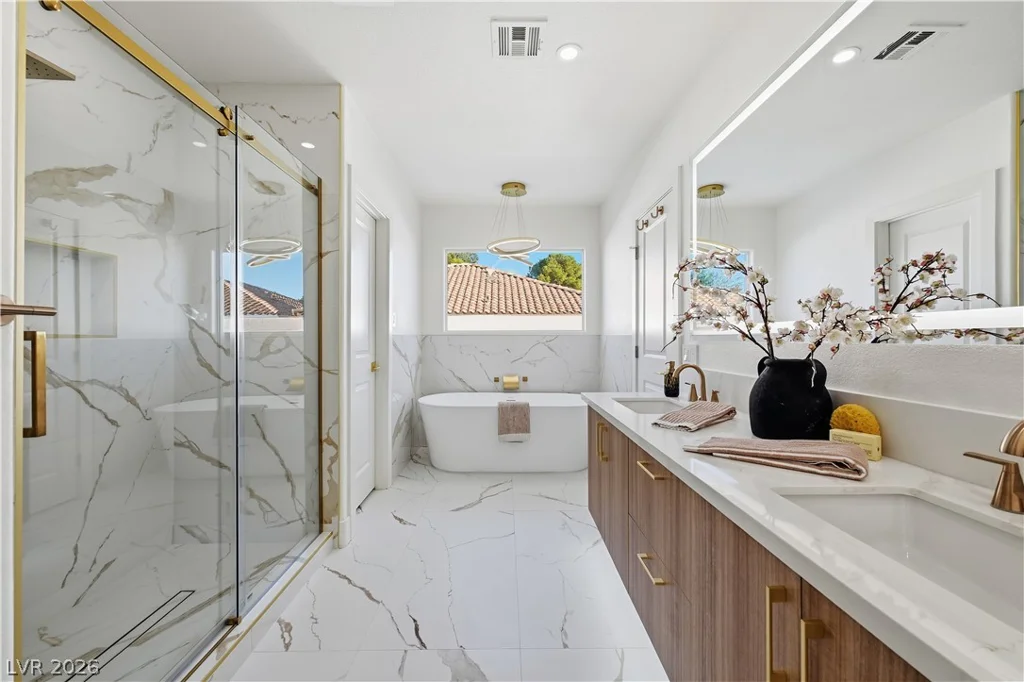 1612 Hidden Spring, Las Vegas, NV 89117