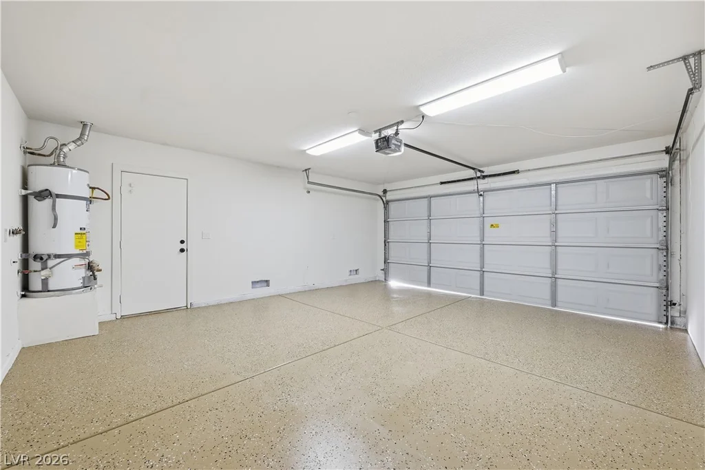 1612 Hidden Spring, Las Vegas, NV 89117