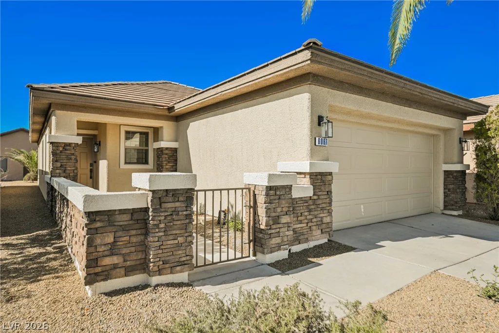 6067 Falconer, Las Vegas, NV 89122