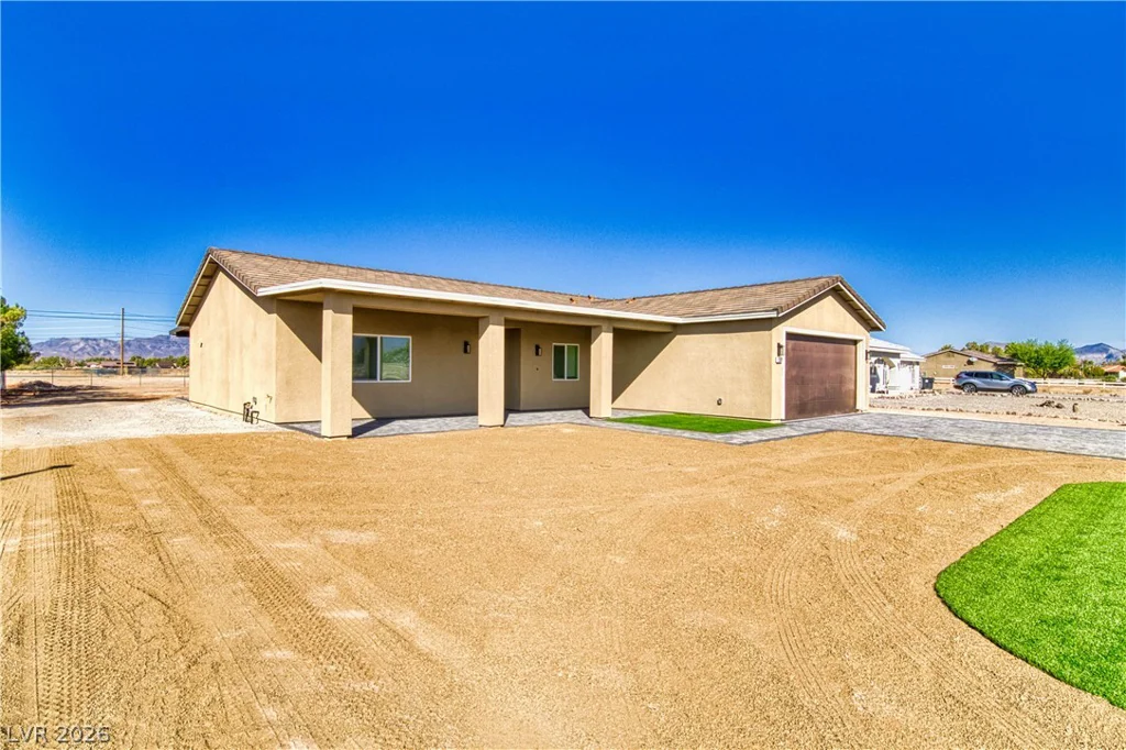 2520 Yakima, Pahrump, NV 89048
