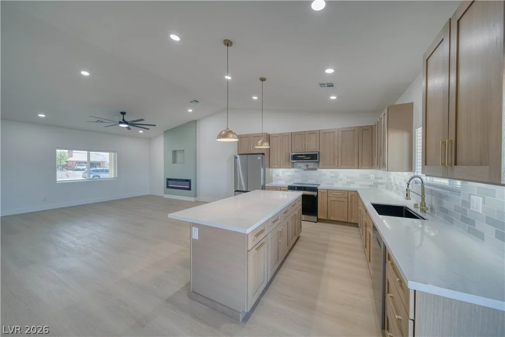 2520 Yakima, Pahrump, NV 89048