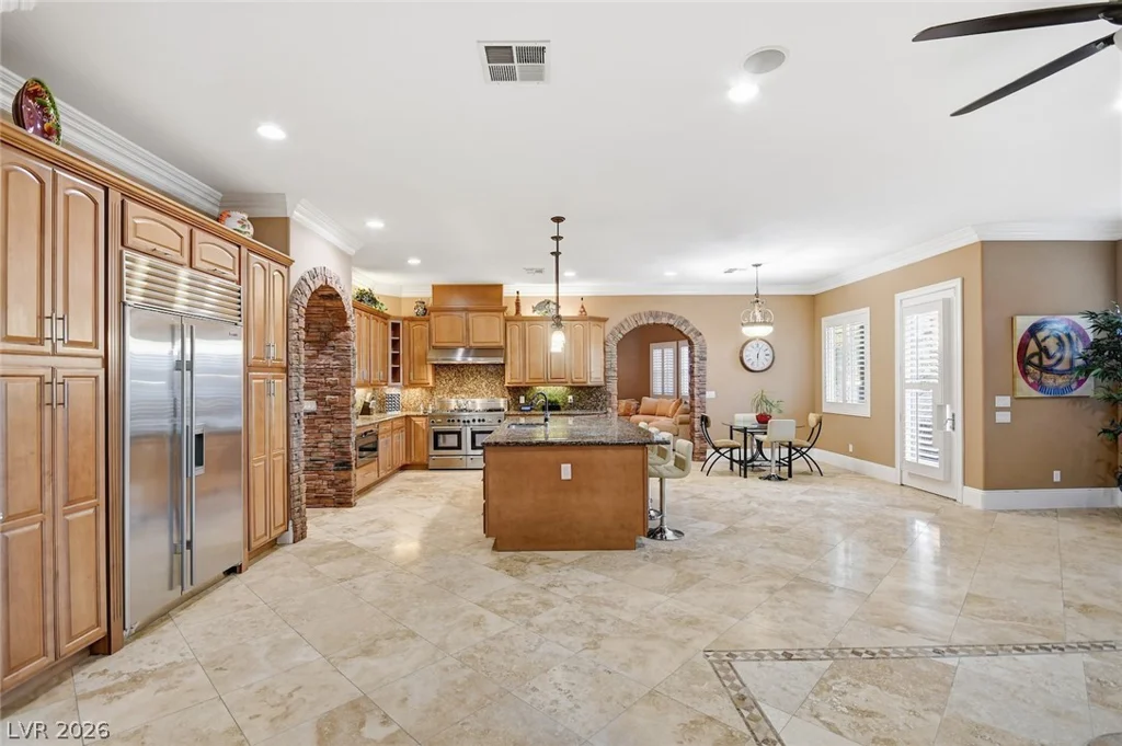 6625 El Campo Grande, Las Vegas, NV 89130