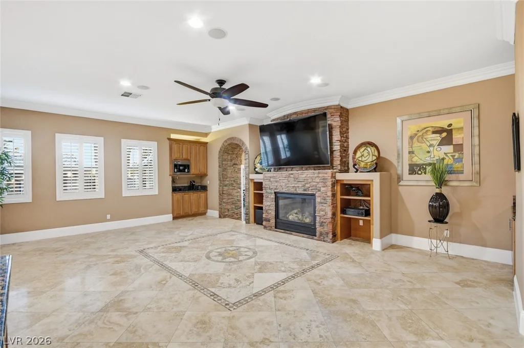6625 El Campo Grande, Las Vegas, NV 89130