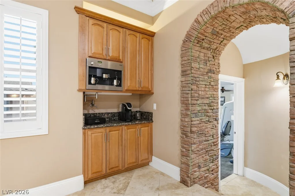 6625 El Campo Grande, Las Vegas, NV 89130