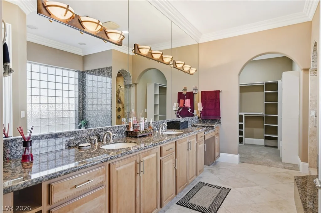 6625 El Campo Grande, Las Vegas, NV 89130