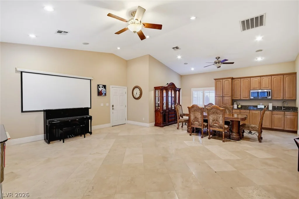 6625 El Campo Grande, Las Vegas, NV 89130