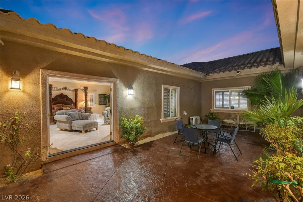 6625 El Campo Grande, Las Vegas, NV 89130