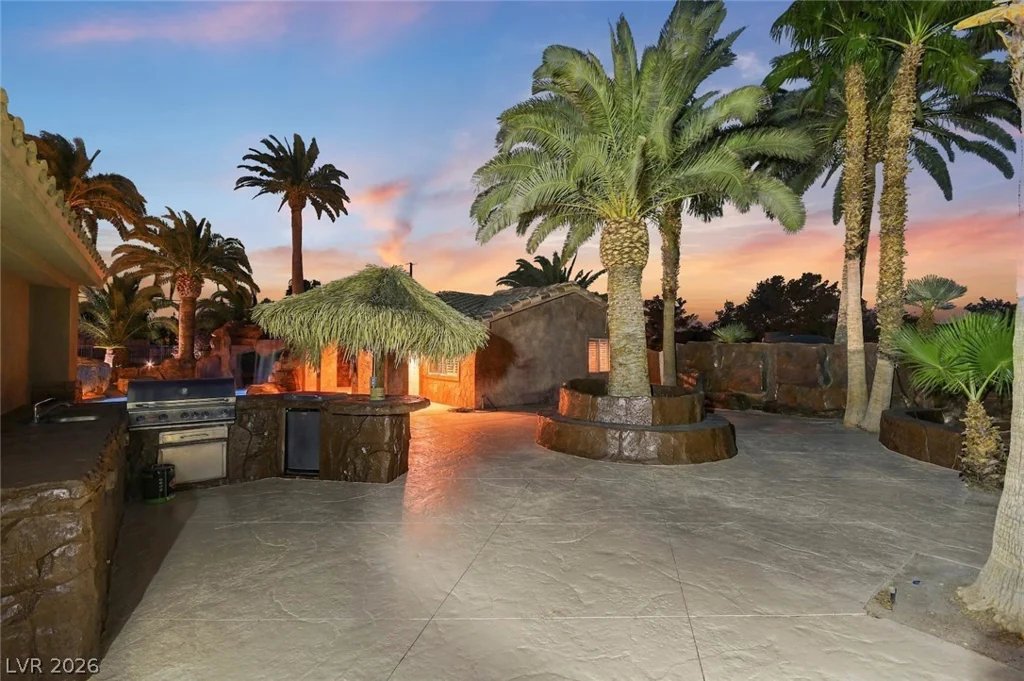 6625 El Campo Grande, Las Vegas, NV 89130