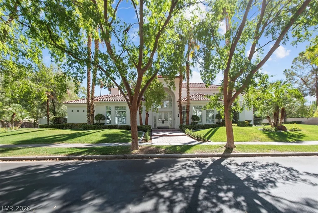 2202 Chatsworth, Henderson, NV 89074