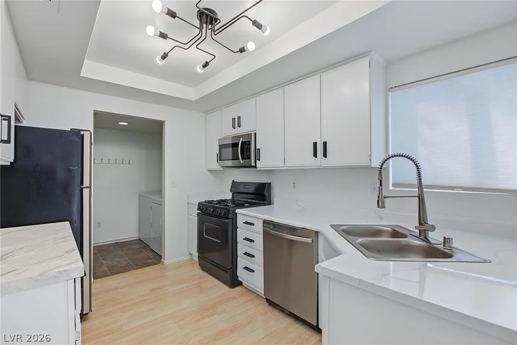 2915 Pine Nut, Henderson, NV 89074