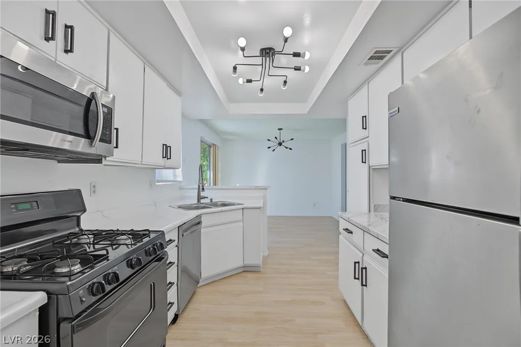 2915 Pine Nut, Henderson, NV 89074