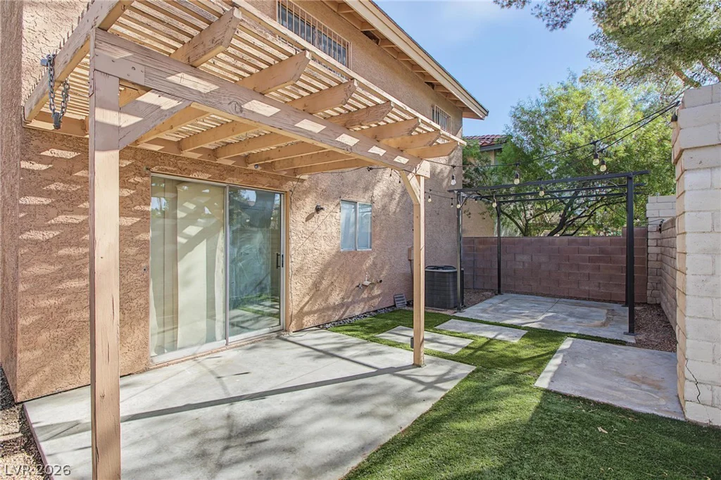 2915 Pine Nut, Henderson, NV 89074