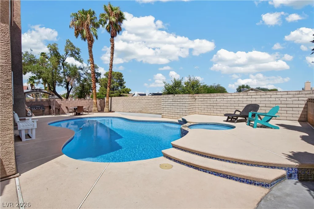 4750 Beaconsfield, Las Vegas, NV 89147